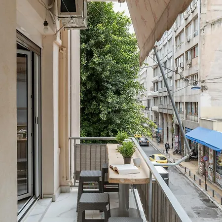 Athens Central Stay, 3Bd Apartment, 3Min Metro-2